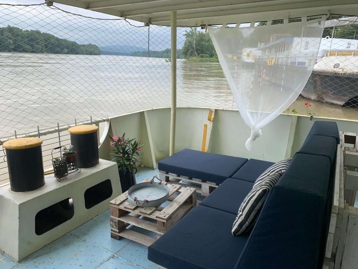 Certo Nautica Hotel Bratislava Bagian luar foto